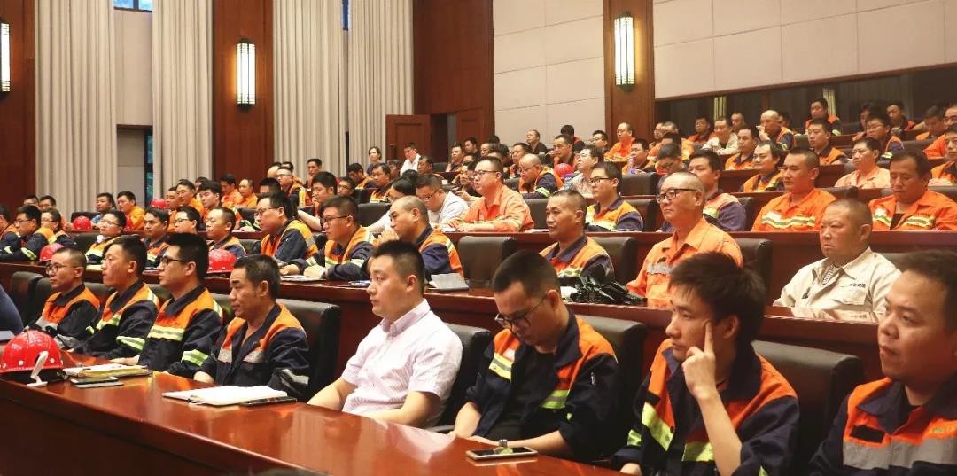 153d6304f39eb5394869111957871725