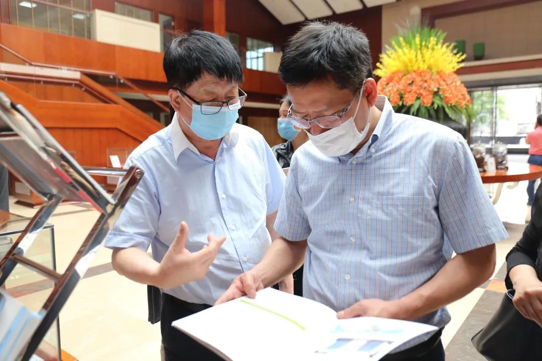 f944c870f6809cb6b35a2dd6536aacb0